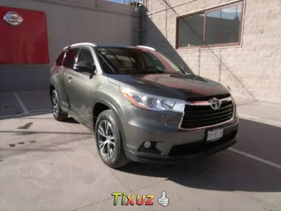 Toyota Highlander XLE