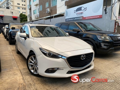 Mazda 3 Touring 2017