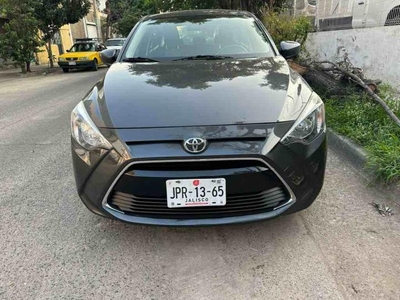 Toyota Yaris R