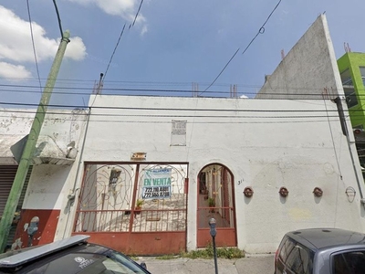 Casa en venta Av. Primero De Mayo 311, Barrio De Sta Clara, 50090 Toluca De Lerdo, Méx., México