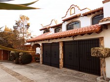 Preciosa Casa en Privada con Vigilancia en Col. Delicias