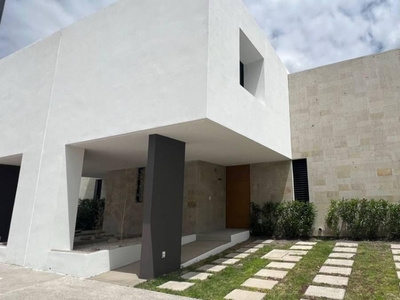 Doomos. Casa en venta fraccionamiento AMARA GRAND, Altos Juriquilla Querétaro