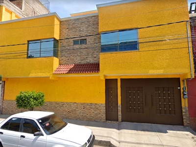 Casa en venta Calle 33 39, Mz 005, Maravillas, Ciudad Nezahualcóyotl, Estado De México, México