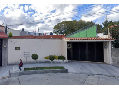 Remato Casa En: De Los Nogales 58, Jardines De San Mateo, 53240 Naucalpan De Juárez, Méx.