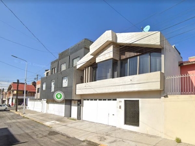 Casa en venta en Rio Yaquí, Jardines de San Manuel, Puebla. AG