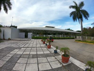 TERRENO EN VENTA EN CLUB DE GOLF SAN GASPAR CAMPO DE GOLF VIGILANCIA PLANO