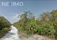 Terreno en venta a un costado de Centro Maya