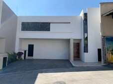 Casa en Fraccionamiento en Palmira Cuernavaca - SIL-485-Fr