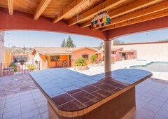 casa la valentina disfruta de vivir con tu propia alberca de agua termales