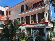 en venta, gran oferta en casa con excelente ubicacion en lomas de chapultepec - 9 habitaciones - 5 baños - 422 m2