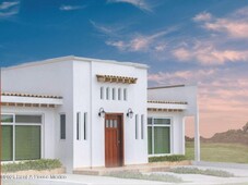 Hermosa casa en venta en Cumbres de San Miguel-NR-22-4230