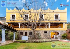 Venta de casa estilo hacienda, Rancho Cortes, Cuernavaca…Clave 3873