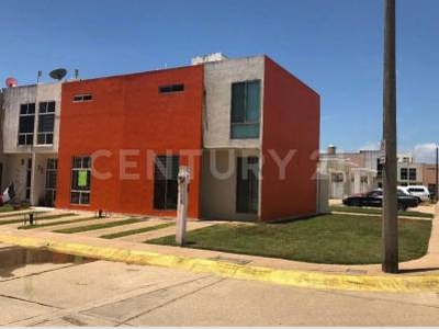 Casa en Renta en Villas de San Martin Coatzacoalcos, Veracruz.