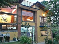 amplia casa con doble frente en renta cerca del centro de xalapa
