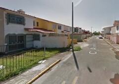 Casa en Fracc. Geovillas Los Pinos, Veracruz, Veracruz. **Remate**.