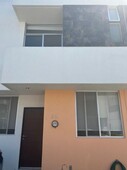 se vende casa en el fortin arrayanes