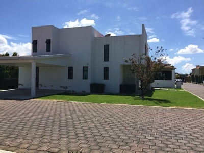 Casa en condominio en venta Villas Del Campo, Calimaya