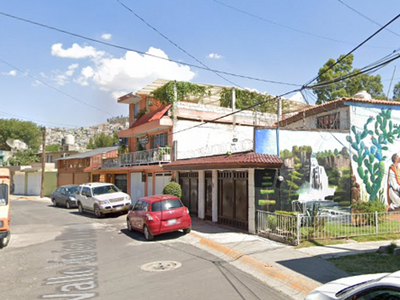 Casa en venta Avenida Valle De Las Alamedas 77-77, Industrial La Quebrada, Tultitlán, México, 54900, Mex