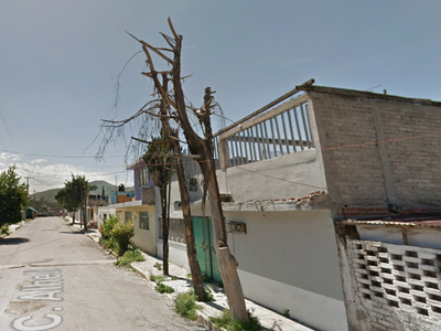Casa en venta Calle Geranio 41, El Tesoro, Tultitlán, México, 54957, Mex
