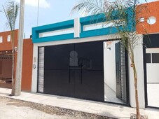 Casa solaenVenta, enAmpliación Gertrudis Sánchez,Morelia