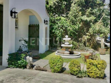hermosa casa en venta en huayacan cancun