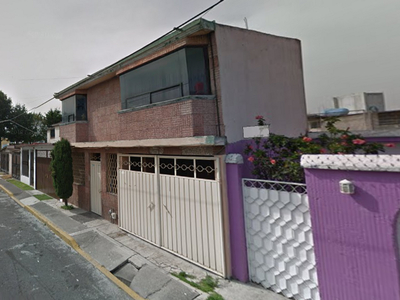 Casa en venta Alhelíes, Izcalli Ii, Metepec, Estado De México, México