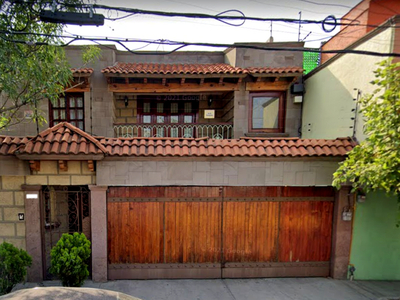 Casa en venta Avenida Ezequiel Chávez, Fracc Magisterial Vista Bella, Tlalnepantla De Baz, México, 54050, Mex