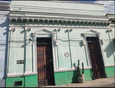 Casa en VENTA EN el Centro de Mérida Yucatán para remodelar!!