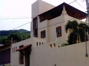 Casa Con Excelente Ubicacion En Zihuatanejo / El Hujal 10 - Zihuabello, Su Agencia De Bienes Raices