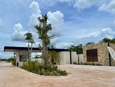 últimos lotes residenciales privada aire puro con casa club,carretera progreso.