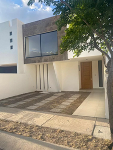 Casa En Venta En Mayorca Residencial, Precio Oportunidad