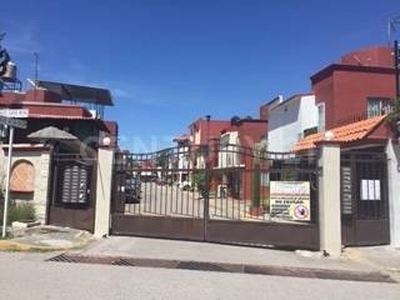 Casa en venta en Paseos del Encanto, Cuautitlán Izcalli, Estado de México.