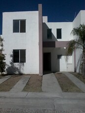 Casa en Renta en Paso de Aregenta Jesús María, Aguascalientes