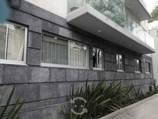 bonito departamento, excelente ubicacion a