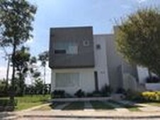 Casa en condominio en Renta Lago Azul 10
, Residencial Lago Esmeralda, Atizapán De Zaragoza