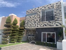 casa en venta en juriquilla santa fe