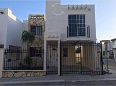 casa en venta en villas chairel