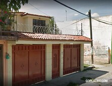 Casa en Venta - VALLE DE LOS SAUCES, Izcalli del Valle - 2 baños - 180.00 m2