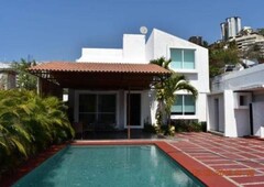 4 cuartos, 400 m casa grande en renta vacacional en acapulco, costa azul