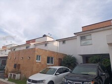 casa en renta en residencial san carlos