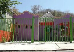 Casa Amplia Estilo Rústico Con Alberca, Cerca Del Centro
