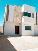 Casas en venta - 141m2 - 3 recámaras - Santa Fe - $2,050,000