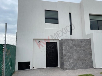 CASA EN VENTA EN FRACC CATARA MODELO SAN DAVID $1,313,000.00 CERCA DE ZONA INDUSTRIAL