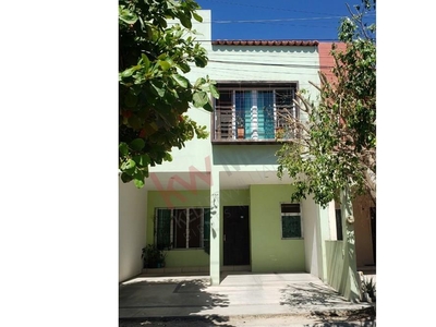 Casa en venta en Villas universidad, Puerto Vallarta