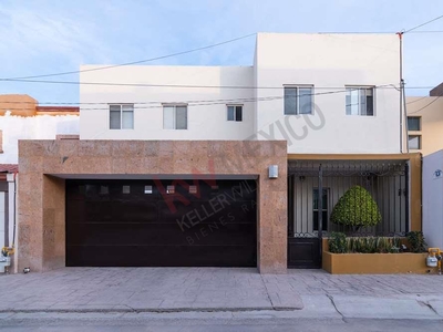 Casa en venta, Fraccionamiento los Viñedos, Torreon Coah.