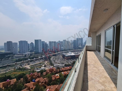 Departamento para estrenar en LA CITÉ Santa Fe, con terraza de 10 m2, 70 m2, $18,500, 2 recámaras, la principal con vestidor, 2 baños, 2 estacionamientos