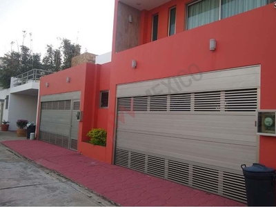 Residencia en Fraccionamiento con Seguridad en Coatzacoalcos, Ver.