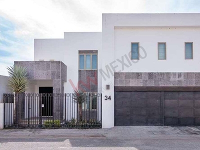 Venta de Casa en Fraccionamiento Rincón San Ángel, Torreón, Coahuila