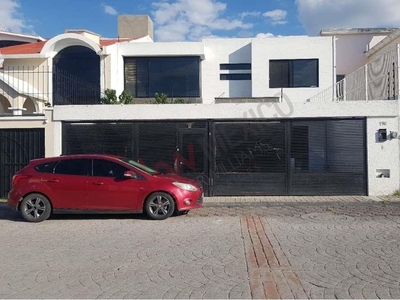 VENTA EXCLUSIVA CASA, FRACCIONAMIENTO MILENIO lll QUERETARO