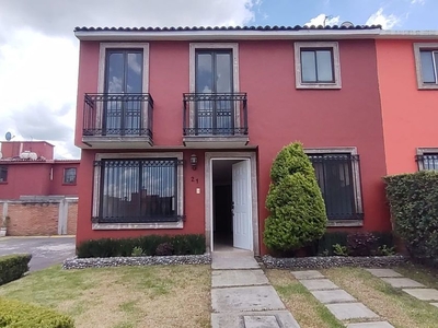 Casa en condominio en renta San Pablo Autopan, Toluca